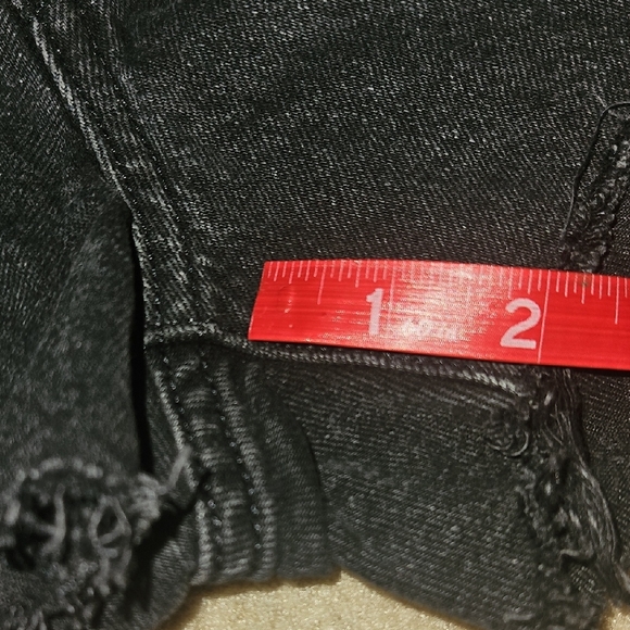 Levi's 501 Black Jean Shorts Distressed High-Waisted - Picture 9 of 9